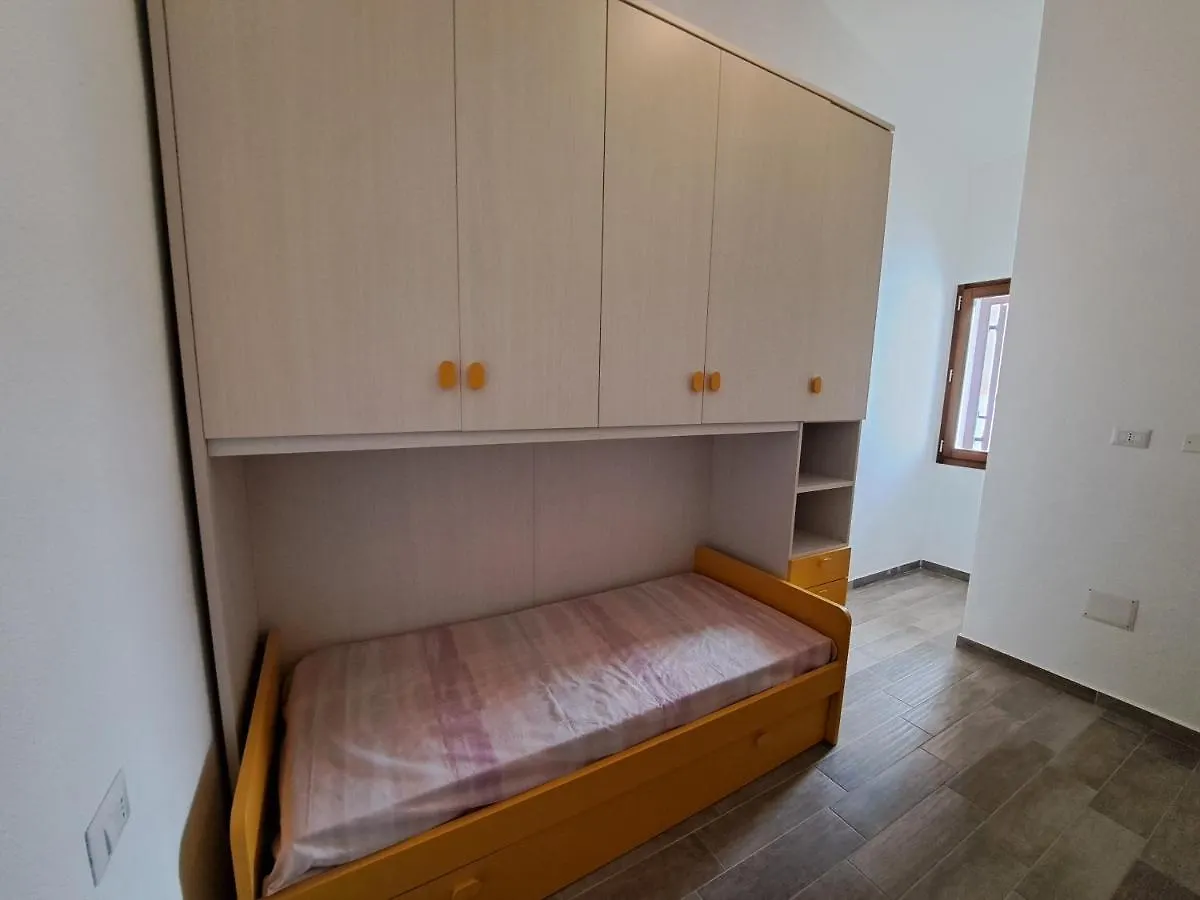 Case Orchidea - Rosa Blu La Caletta